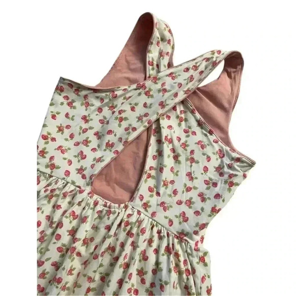 Polo Ralph Lauren Girl’s Strawberry Print Cross-Back Dress Size L (12-14) - Picture 5 of 5